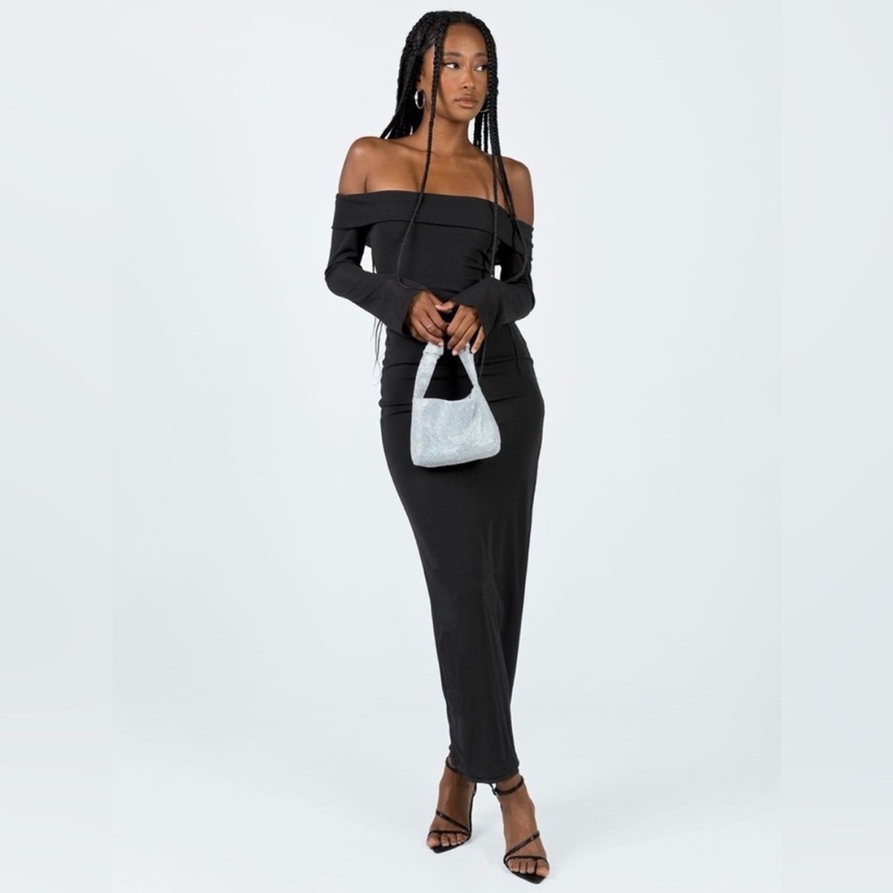 NWT Black Off-Shoulder Long Sleeve Maxi Dress